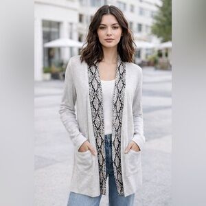 Peyton Jensen Open Front Cardigan Womens Sz M Gray Snake Print Longline Sweater